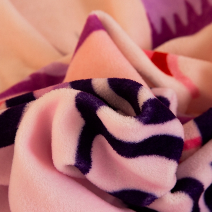 91家纺网 家纺一手货源 找家纺 一电 外贸2025新款卡通珊瑚绒床笠单件床罩冬季加厚牛奶绒床垫保护罩全包床单套 可爱星黛露