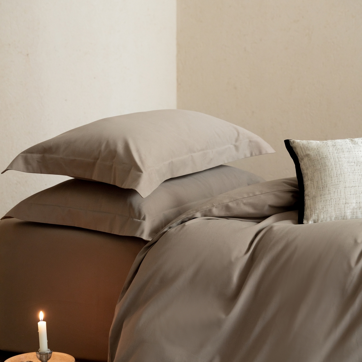 ONE TWO ONE 121 2025宽边枕陶瓷一字绣磨毛四件套（会员：-10元） 山茶色