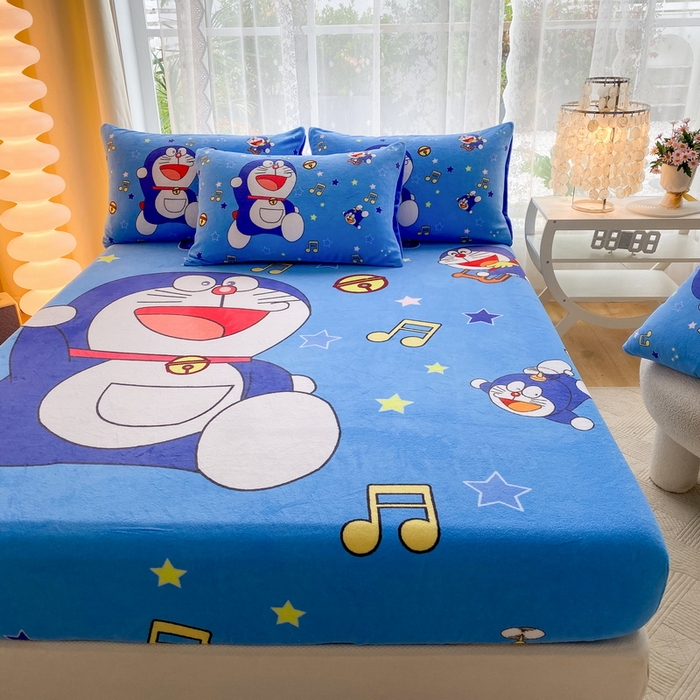 91家纺网 家纺一手货源 找家纺 一电 外贸2025新款卡通珊瑚绒床笠单件床罩冬季加厚牛奶绒床垫保护罩全包床单套 音符叮当