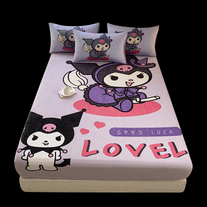 91家纺网 家纺一手货源 找家纺 一电 外贸2025新款卡通珊瑚绒床笠单件床罩冬季加厚牛奶绒床垫保护罩全包床单套 可爱库洛米