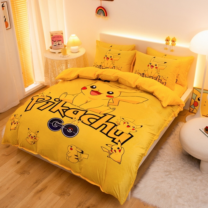 91家纺网 家纺一手货源 找家纺 一电 2025外贸跨境电商儿童卡通床上四件套亲肤牛奶绒学生三件床单被套加大珊瑚宝宝卡通 皮卡丘家族