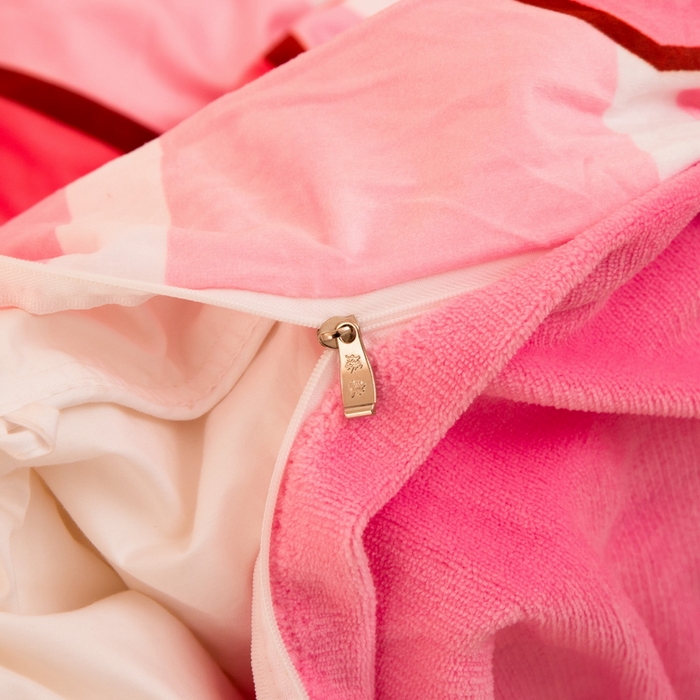 91家纺网 家纺一手货源 找家纺 一电 2025外贸跨境电商儿童卡通床上四件套亲肤牛奶绒学生三件床单被套加大珊瑚宝宝卡通单被套 害羞KT