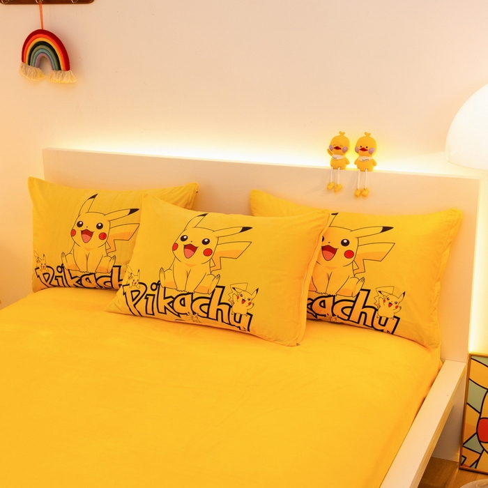 91家纺网 家纺一手货源 找家纺 一电 2025外贸跨境电商儿童卡通床上四件套亲肤牛奶绒学生三件床单被套加大珊瑚宝宝卡通单被套 皮卡丘家族