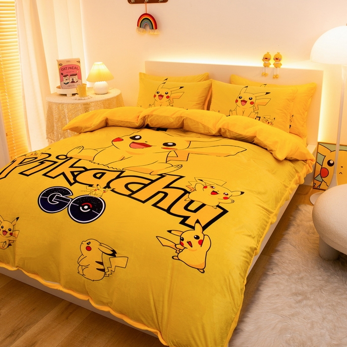 91家纺网 家纺一手货源 找家纺 一电 2025外贸跨境电商儿童卡通床上四件套亲肤牛奶绒学生三件床单被套加大珊瑚宝宝卡通单被套 皮卡丘家族