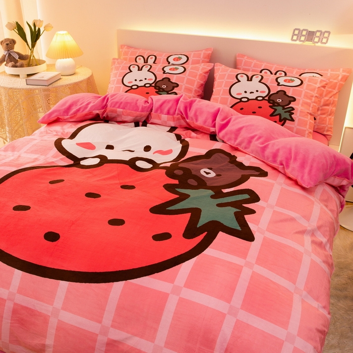 91家纺网 家纺一手货源 找家纺 一电 2025外贸跨境电商儿童卡通床上四件套亲肤牛奶绒学生三件床单被套加大珊瑚宝宝卡通3 草莓动物