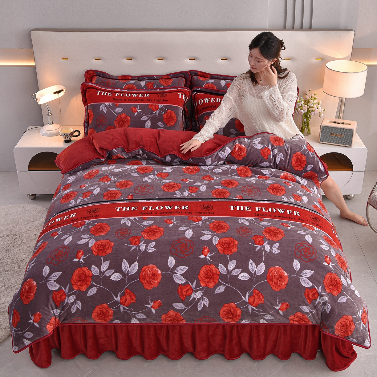 91家纺网 家纺一手货源 找家纺 赛丽雅 2025新款牛奶绒床裙四件套8-9斤法莱绒直播爆款日产2万套 花妖