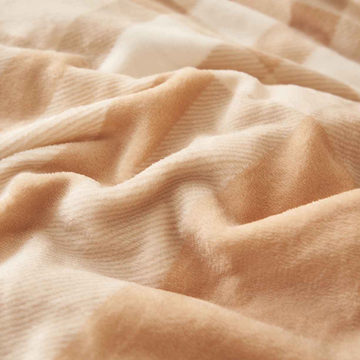 91家纺网 家纺一手货源 找家纺 寐绸家纺 2025秋冬新款牛奶绒无印风四件套 无印风四件套-大咖格