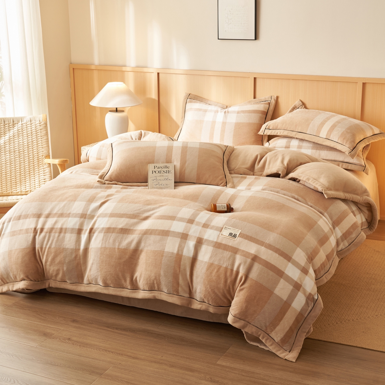 91家纺网 家纺一手货源 找家纺 寐绸家纺 2025秋冬新款牛奶绒无印风四件套 无印风四件套-大咖格