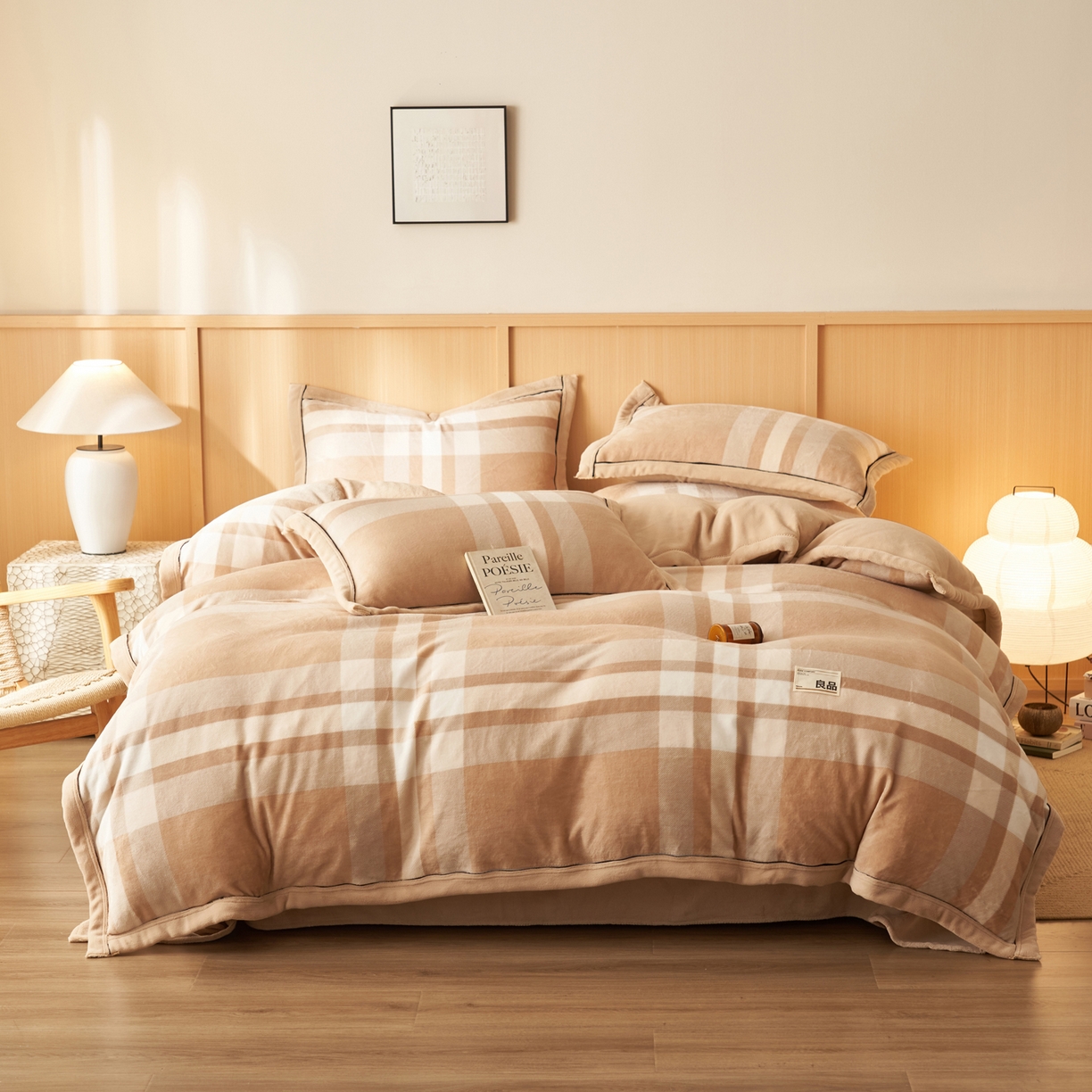 91家纺网 家纺一手货源 找家纺 寐绸家纺 2025秋冬新款牛奶绒无印风四件套 无印风四件套-大咖格