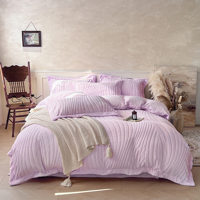 91家纺网 家纺一手货源 找家纺 （总）优色良品家纺 2025新款秋冬加厚保暖240克烯金臻暖绒烂花四件套-设计师款