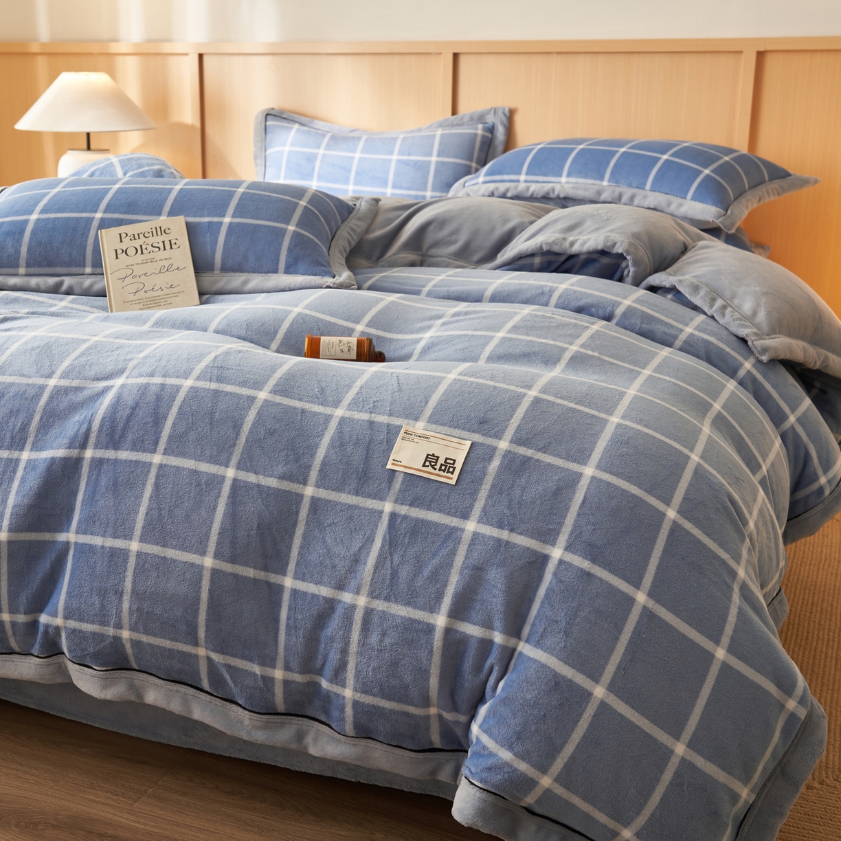 91家纺网 家纺一手货源 找家纺 寐绸家纺 2025秋冬新款牛奶绒无印风四件套 无印风四件套-蓝调格