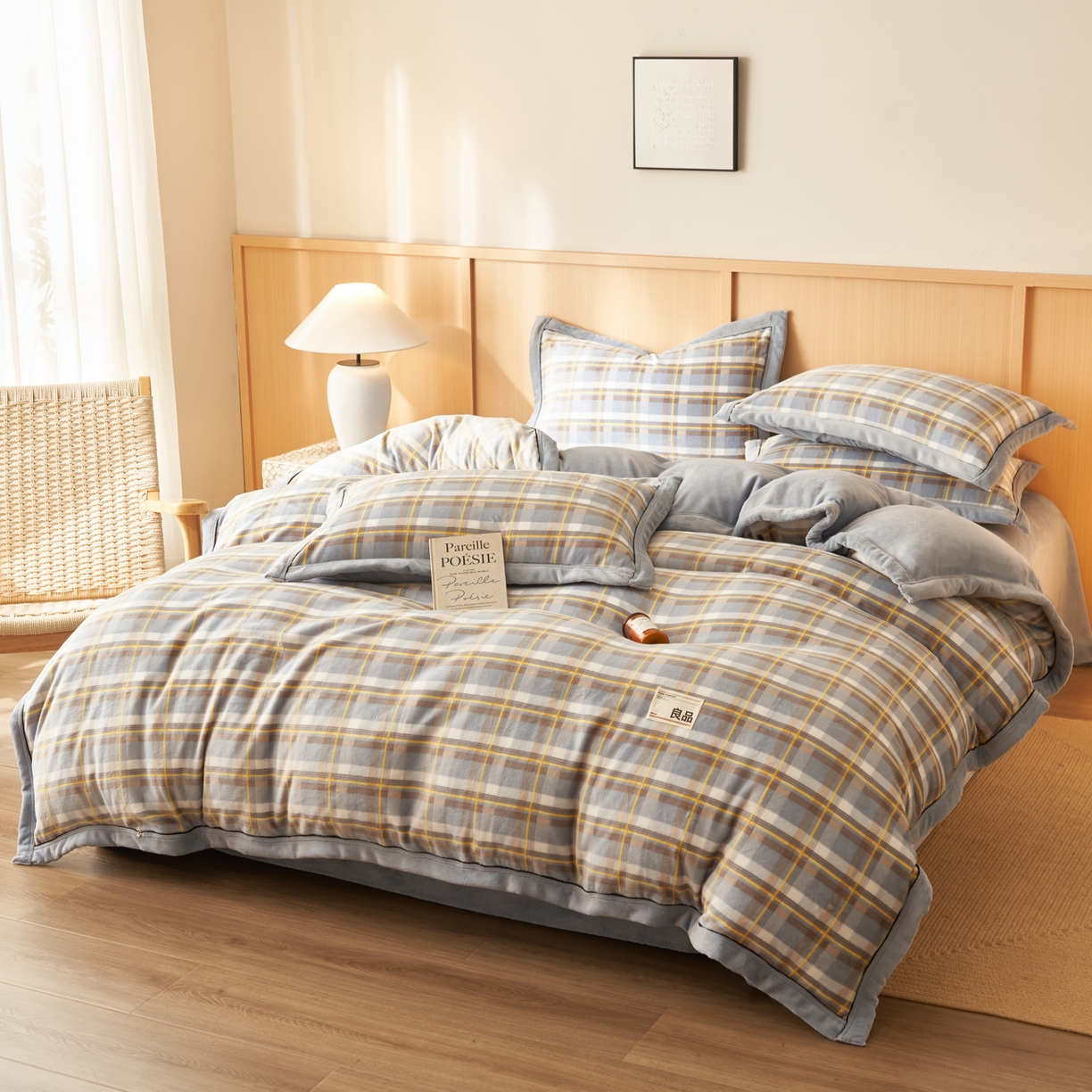 91家纺网 家纺一手货源 找家纺 寐绸家纺 2025秋冬新款牛奶绒无印风四件套 无印风四件套-莫妮卡