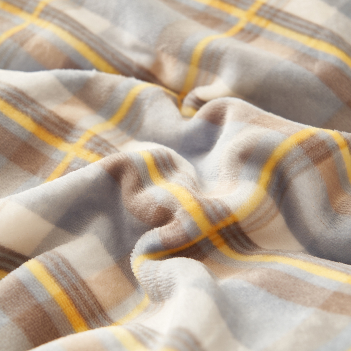 91家纺网 家纺一手货源 找家纺 寐绸家纺 2025秋冬新款牛奶绒无印风四件套 无印风四件套-莫妮卡