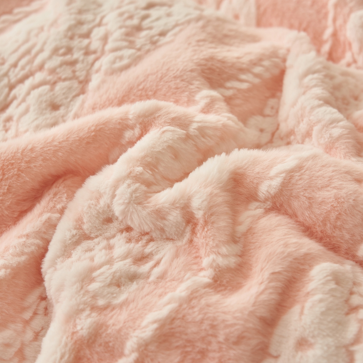 91家纺网 家纺一手货源 找家纺 寐绸家纺 2025秋冬新款350g兔毛雕花牛奶绒四件套 风铃