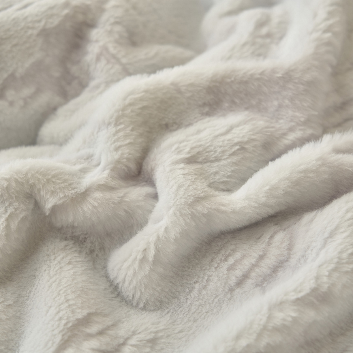 91家纺网 家纺一手货源 找家纺 寐绸家纺 2025秋冬新款350g兔毛雕花牛奶绒四件套 炫彩-灰