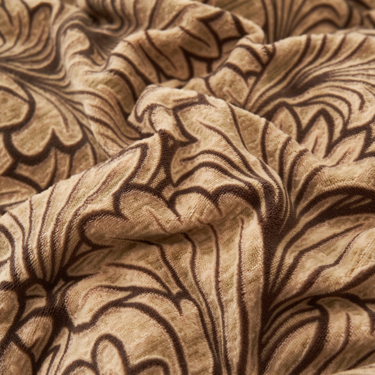 91家纺网 家纺一手货源 找家纺 寐绸家纺 2025秋冬新款230g中古风牛奶绒雕花四件套 中古-洛克庄园