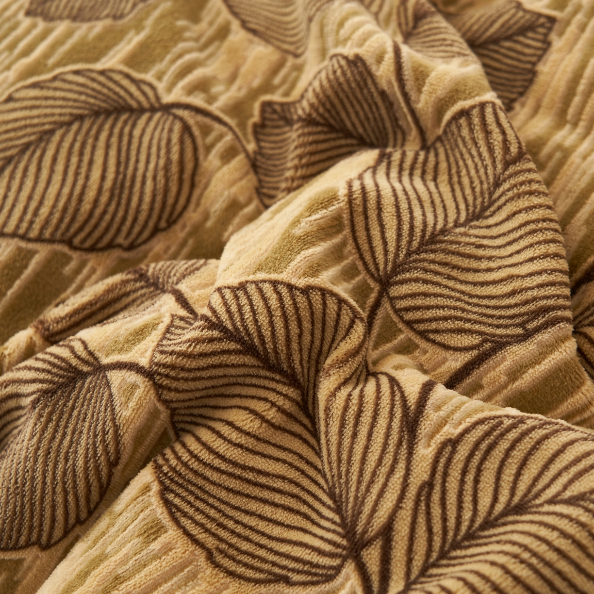 91家纺网 家纺一手货源 找家纺 寐绸家纺 2025秋冬新款230g中古风牛奶绒雕花四件套 中古-叶茂