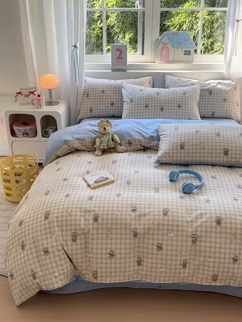 91家纺网 家纺一手货源 找家纺 清雅福 2026春夏新品全棉13372小清新四件套系列 摘星小熊