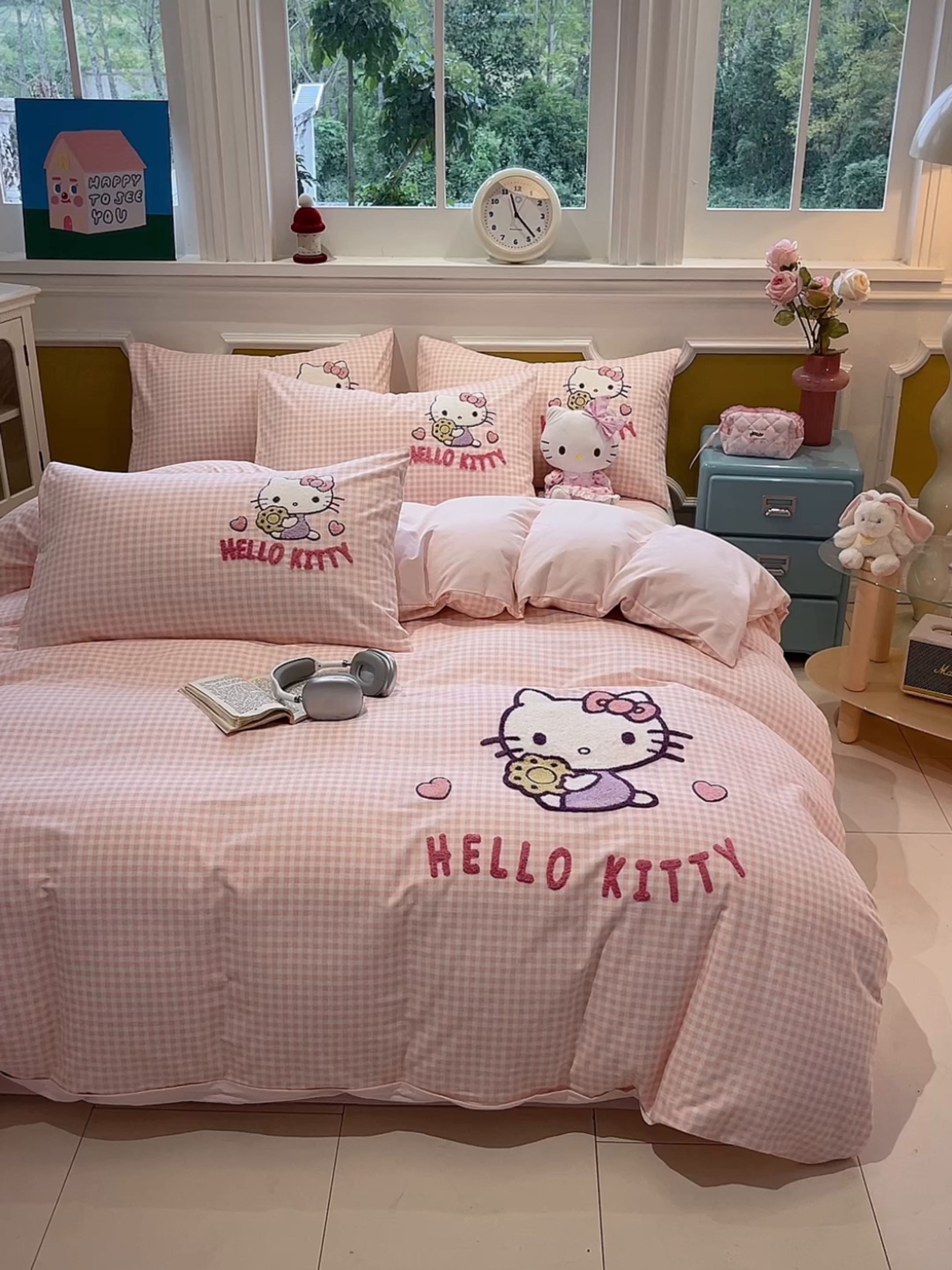 91家纺网 家纺一手货源 找家纺 （总）蓝邻家纺 2025新款全棉磨毛三丽鸥毛巾绣四件套系列