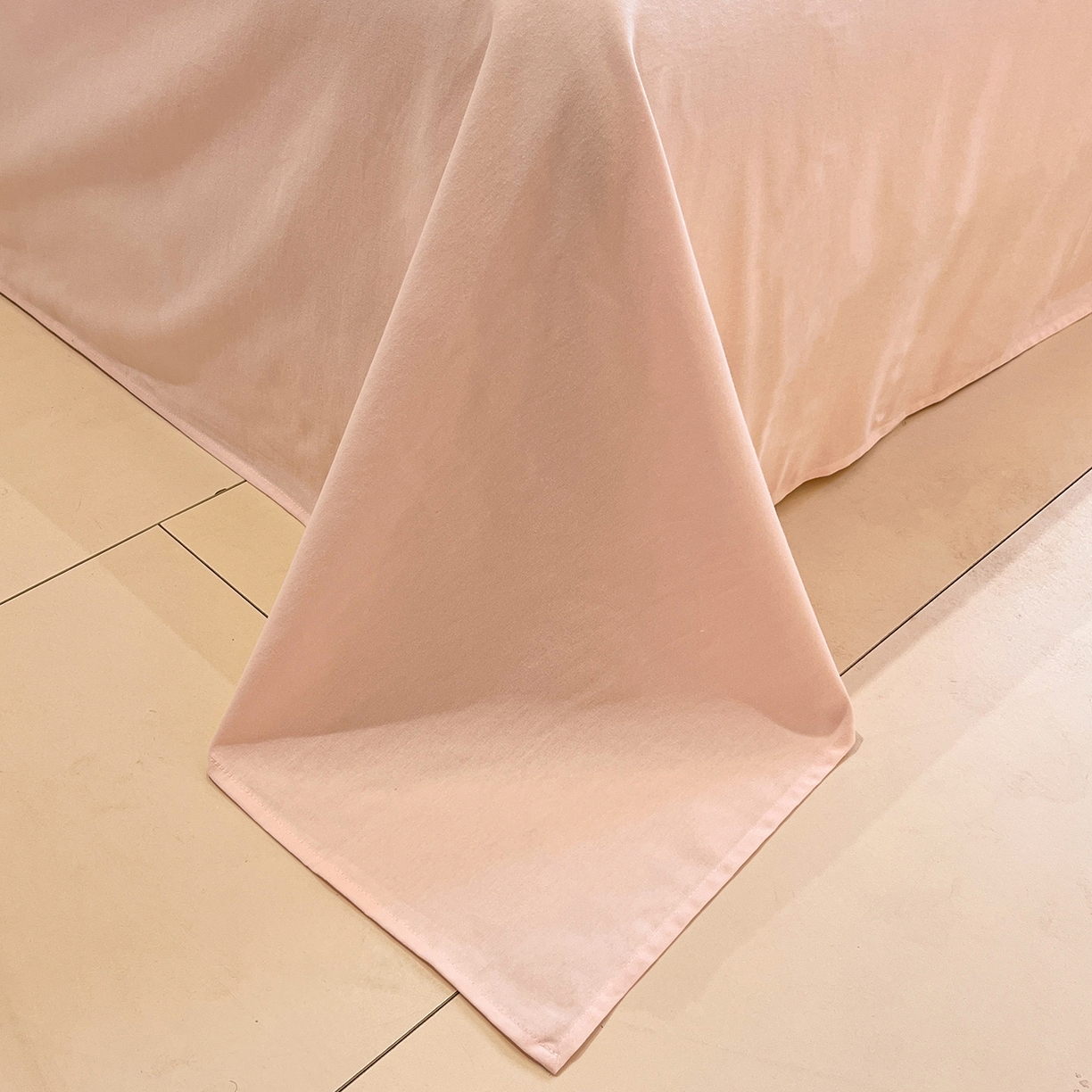 91家纺网 家纺一手货源 找家纺 （总）蓝邻家纺 2025新款全棉磨毛三丽鸥毛巾绣四件套系列