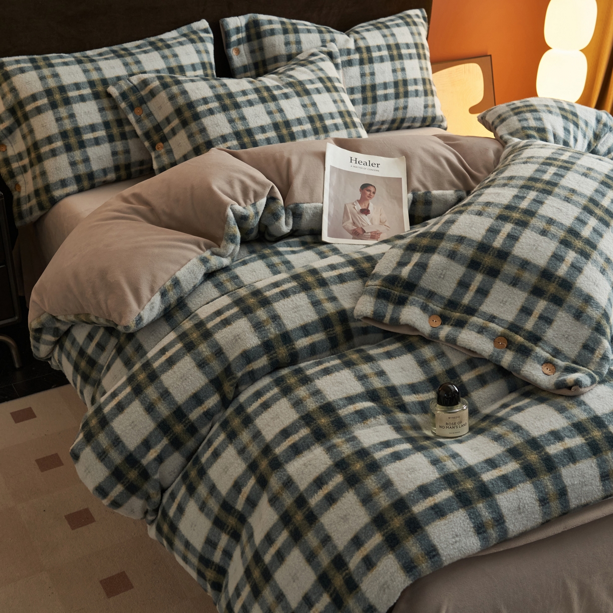 91家纺网 家纺一手货源 找家纺 寐绸家纺 2025秋冬新款230g羊驼绒复古格牛奶绒四件套 威尔士亲格