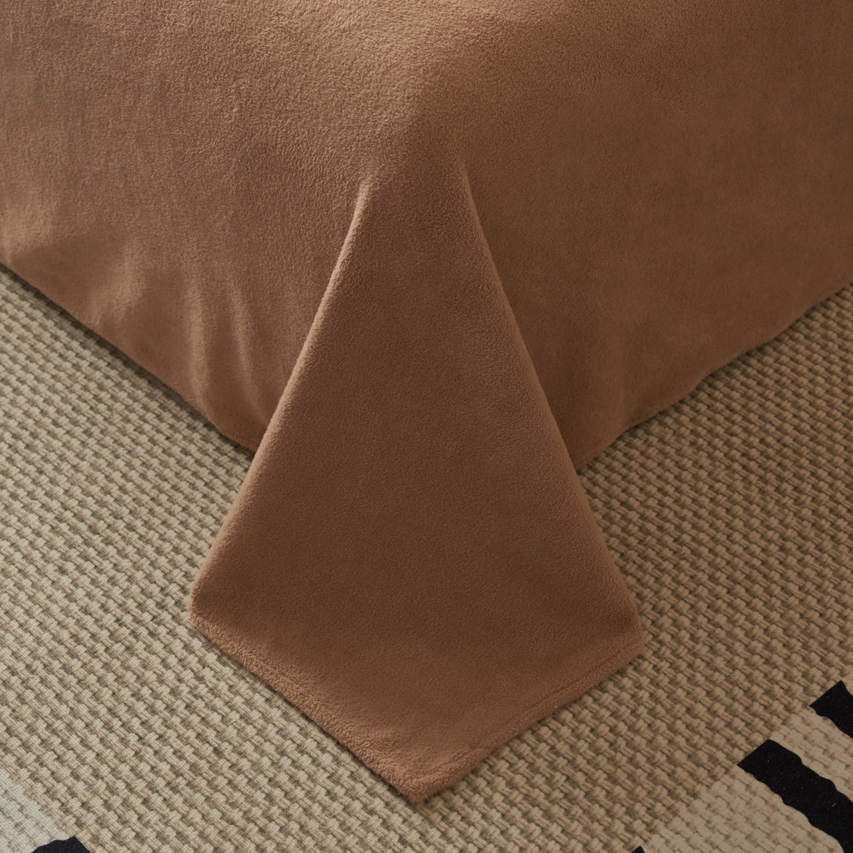 91家纺网 家纺一手货源 找家纺 （总）寐绸家纺 2025秋冬新款230g羊毛绒牛奶绒简约四件套