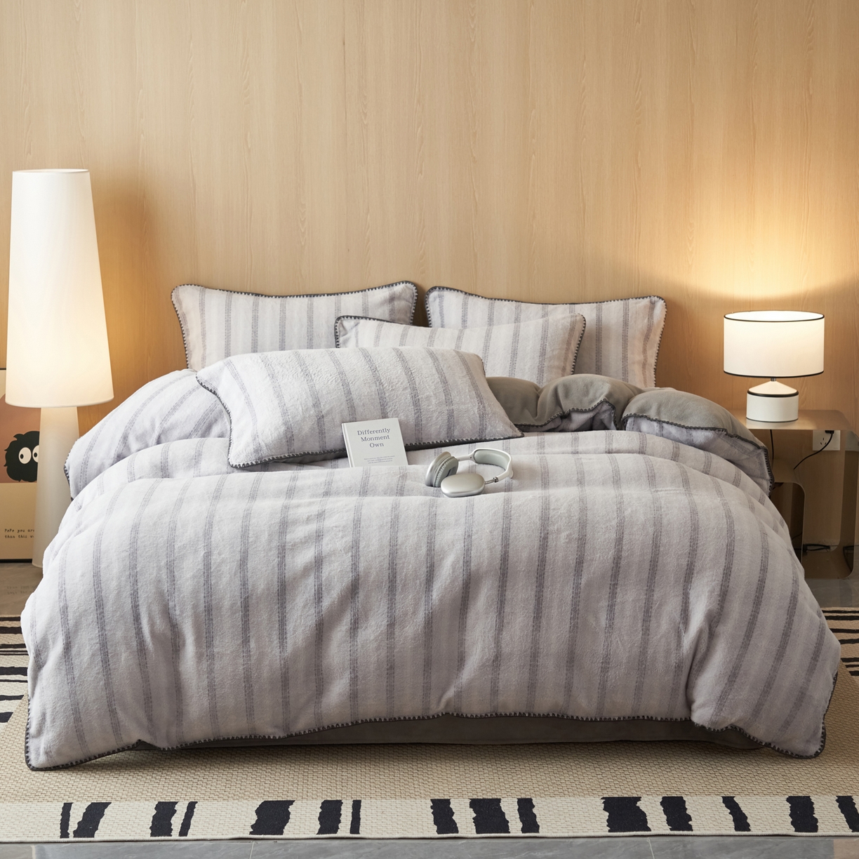 91家纺网 家纺一手货源 找家纺 寐绸家纺 2025秋冬新款230g羊毛绒牛奶绒简约四件套 羊毛绒-灰色密点