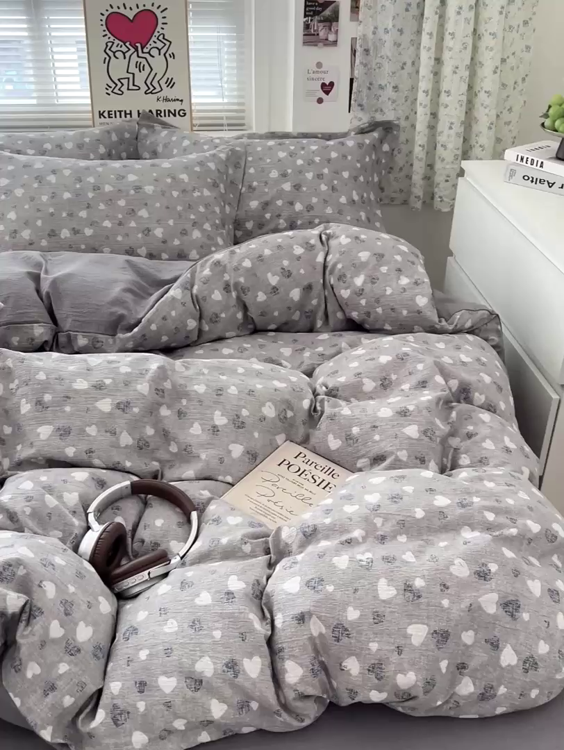 91家纺网 家纺一手货源 找家纺 仟网汇 2025新款古法水洗棉小布袋四件套 灰爱心