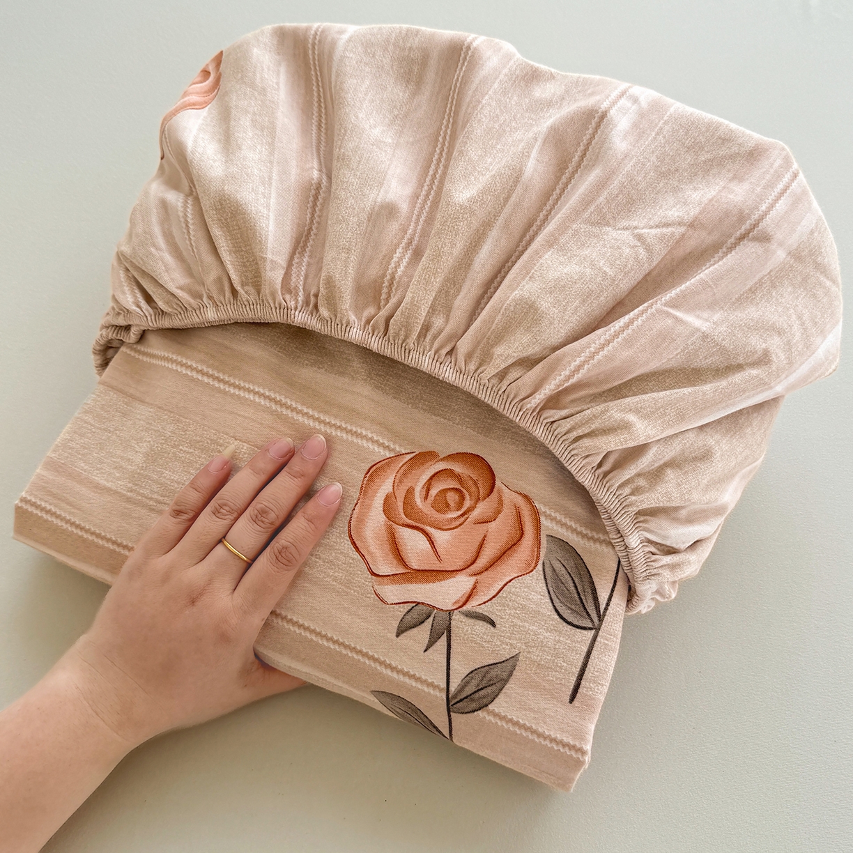 91家纺网 家纺一手货源 找家纺 壹贝家纺 2025新款全棉磨毛床笠系列 暗香