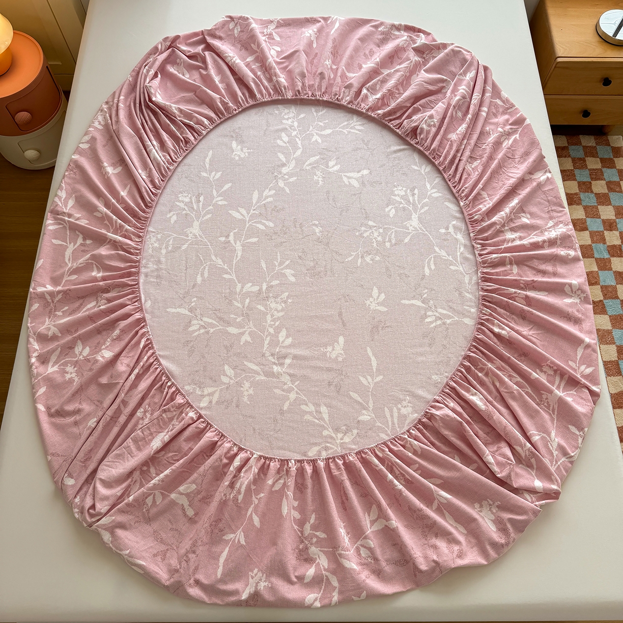 91家纺网 家纺一手货源 找家纺 壹贝家纺 2025新款全棉磨毛床笠系列 春和景明-粉