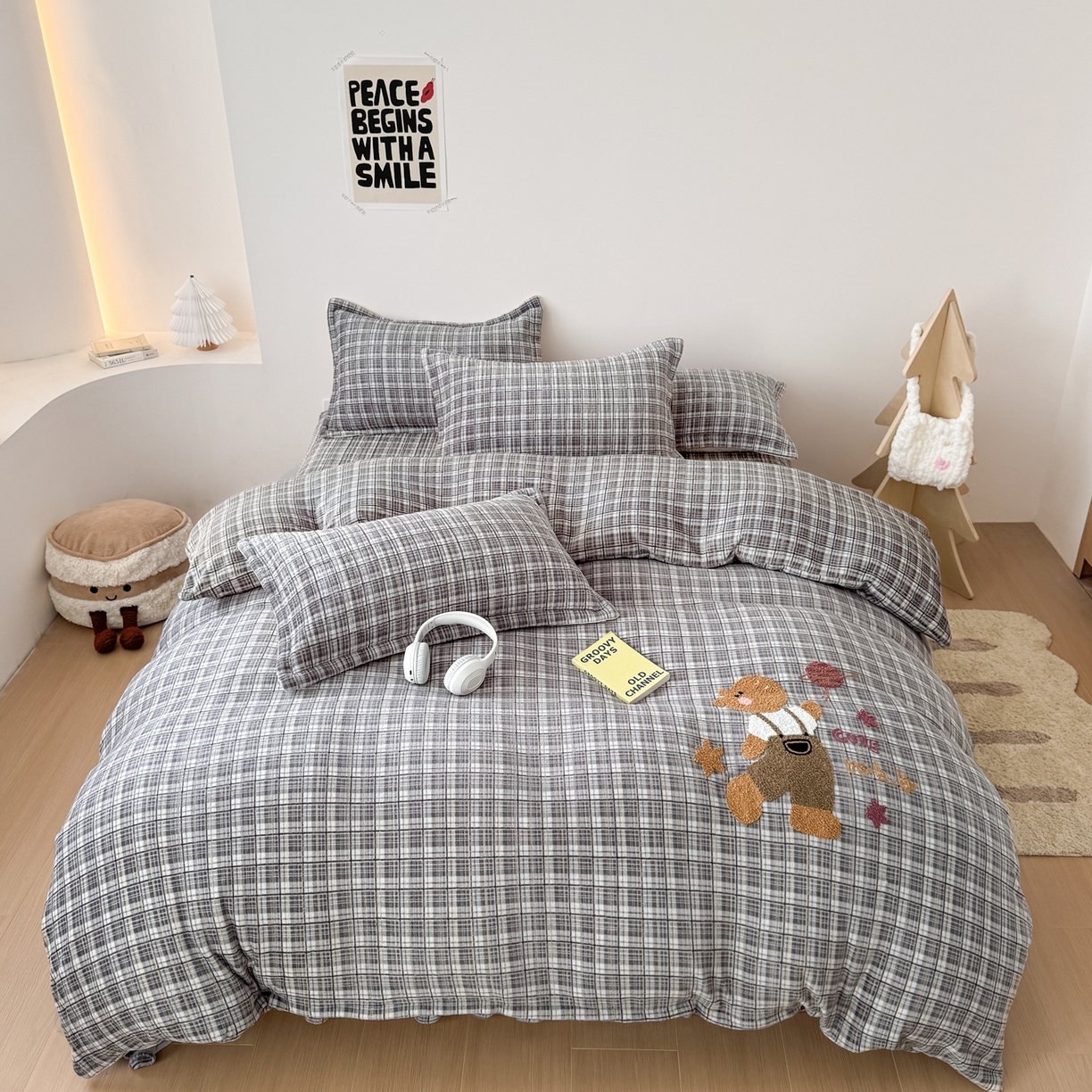 91家纺网 家纺一手货源 找家纺 （总）希朵家纺 2025新款可爱牛奶绒毛巾绣床盖四件套