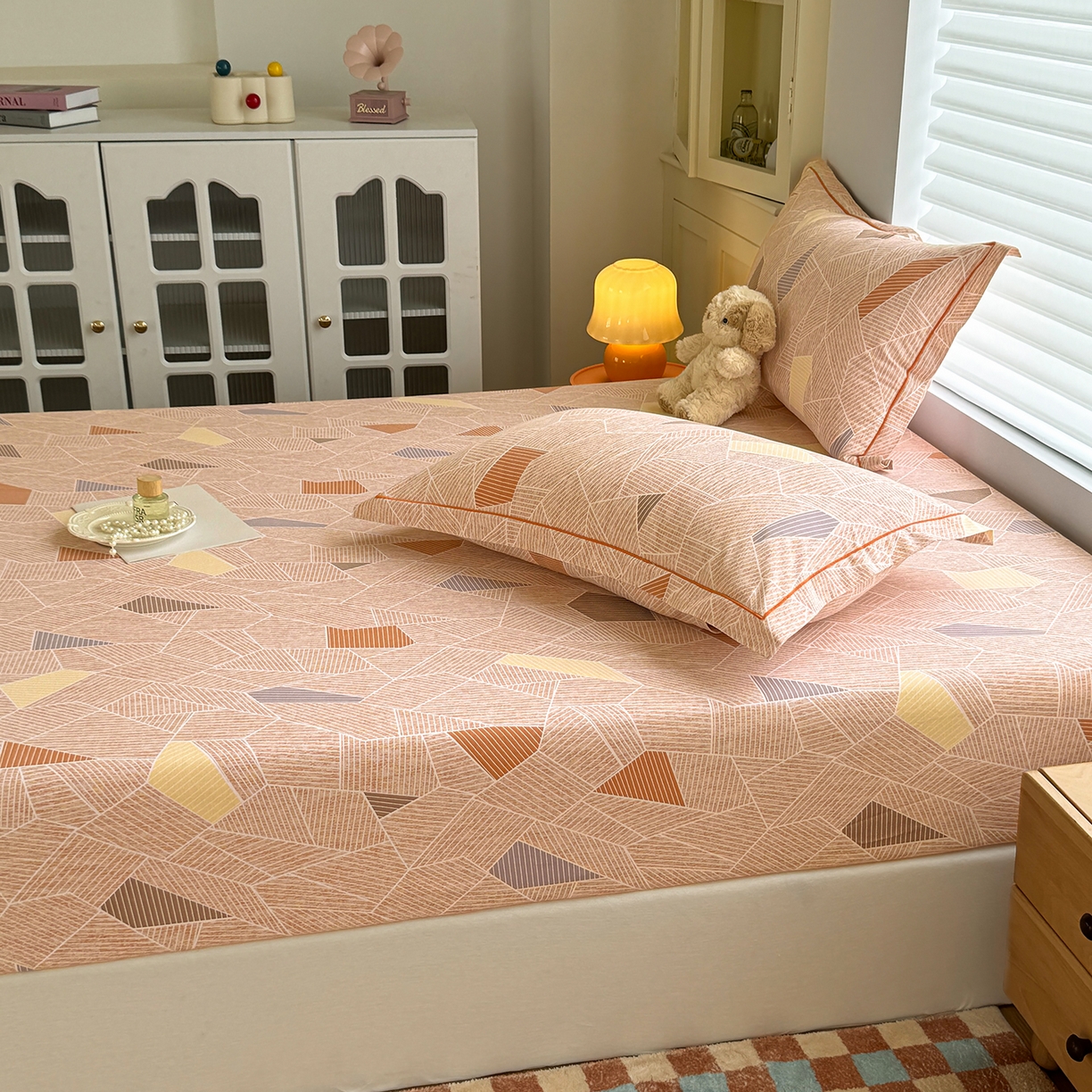 91家纺网 家纺一手货源 找家纺 壹贝家纺 2025新款全棉磨毛床笠系列 记忆碎片-咖