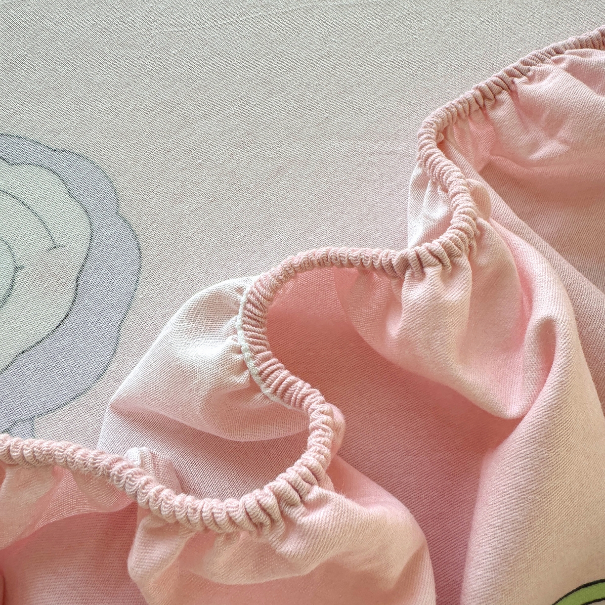 91家纺网 家纺一手货源 找家纺 壹贝家纺 2025新款全棉磨毛床笠系列 拉多-粉