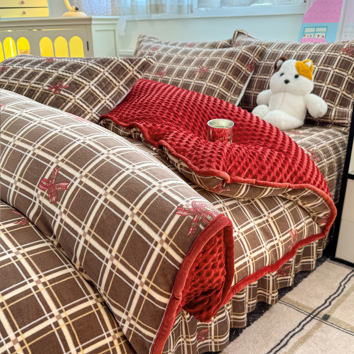 91家纺网 家纺一手货源 找家纺 豫见家纺 2025新款加厚高克重牛奶绒豆豆绒花边床盖四件套 屿知