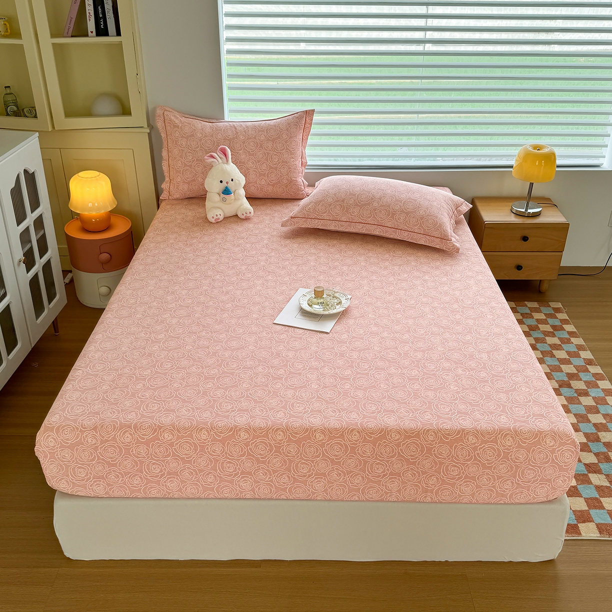 91家纺网 家纺一手货源 找家纺 壹贝家纺 2025新款全棉磨毛床笠系列 玫瑰情缘-粉