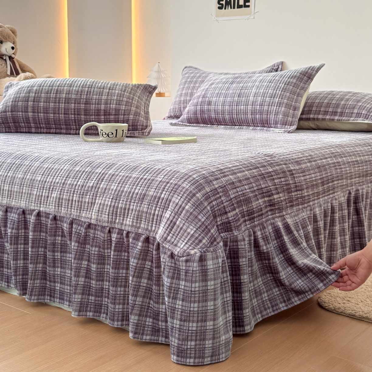 91家纺网 家纺一手货源 找家纺 希朵家纺 2025新款可爱牛奶绒毛巾绣床盖四件套 苹果兔