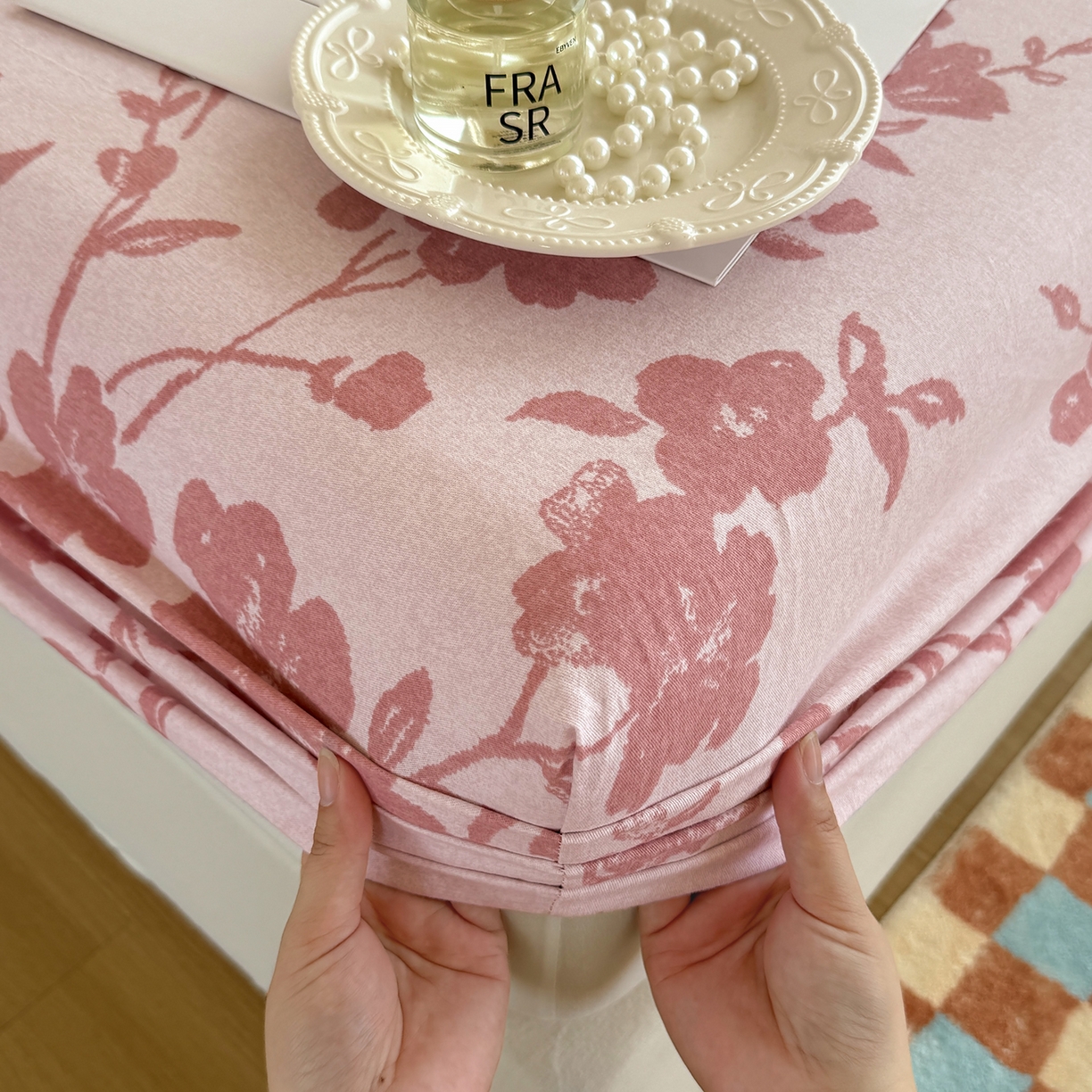 91家纺网 家纺一手货源 找家纺 壹贝家纺 2025新款全棉磨毛床笠系列 梅花印-粉