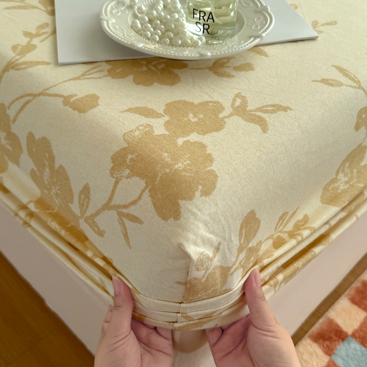 91家纺网 家纺一手货源 找家纺 壹贝家纺 2025新款全棉磨毛床笠系列 梅花印-黄