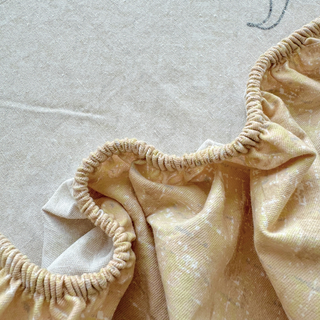 91家纺网 家纺一手货源 找家纺 壹贝家纺 2025新款全棉磨毛床笠系列 小香玉-咖