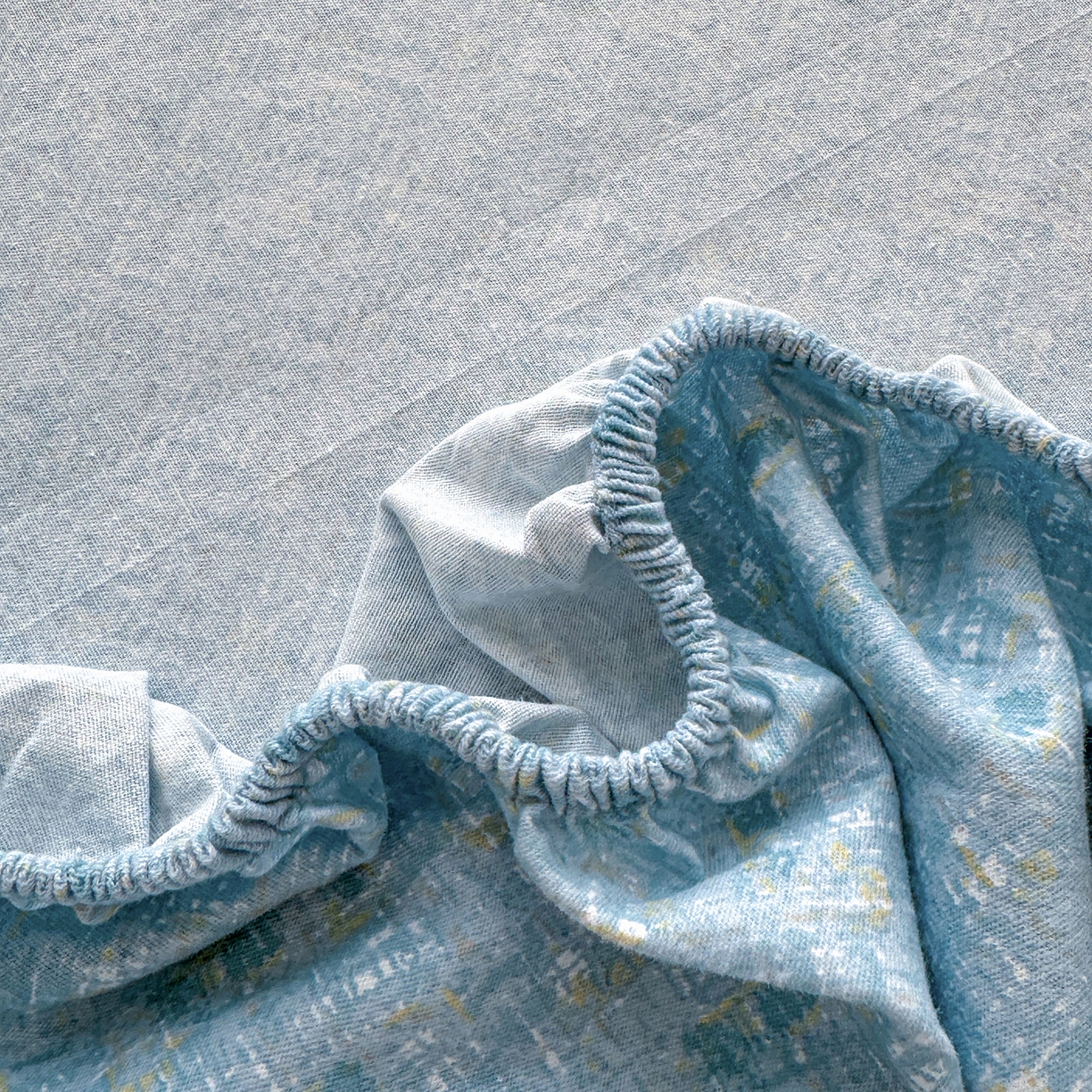 91家纺网 家纺一手货源 找家纺 壹贝家纺 2025新款全棉磨毛床笠系列 小香玉-蓝