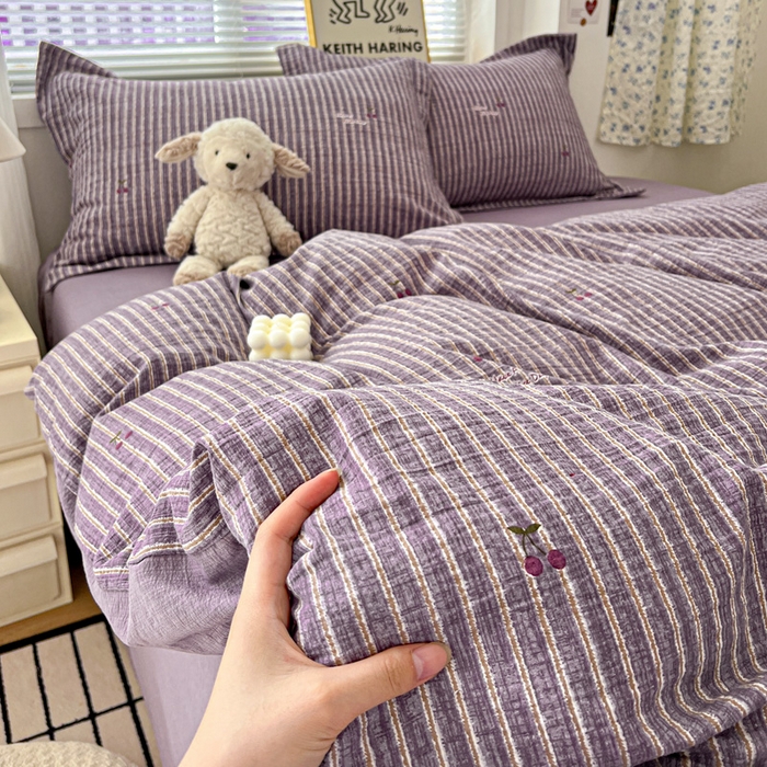 91家纺网 家纺一手货源 找家纺 仟网汇 2025新款古法水洗棉小布袋四件套 紫樱桃