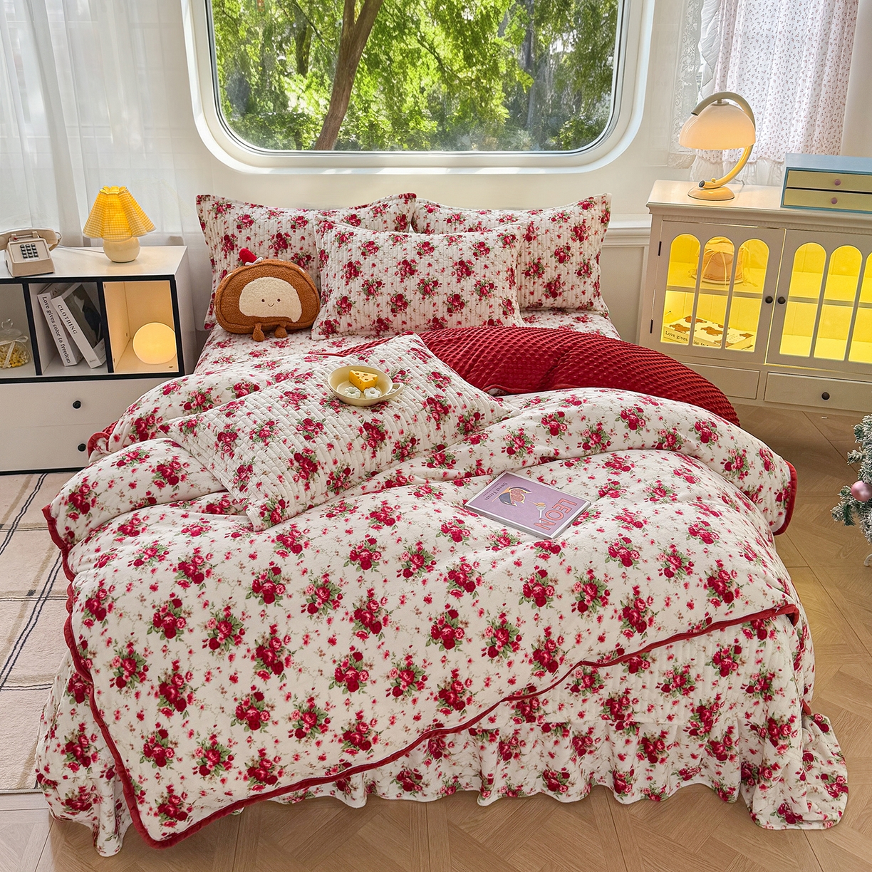 豫见家纺 2025新款加厚高克重牛奶绒豆豆绒花边床盖四件套 梨花落