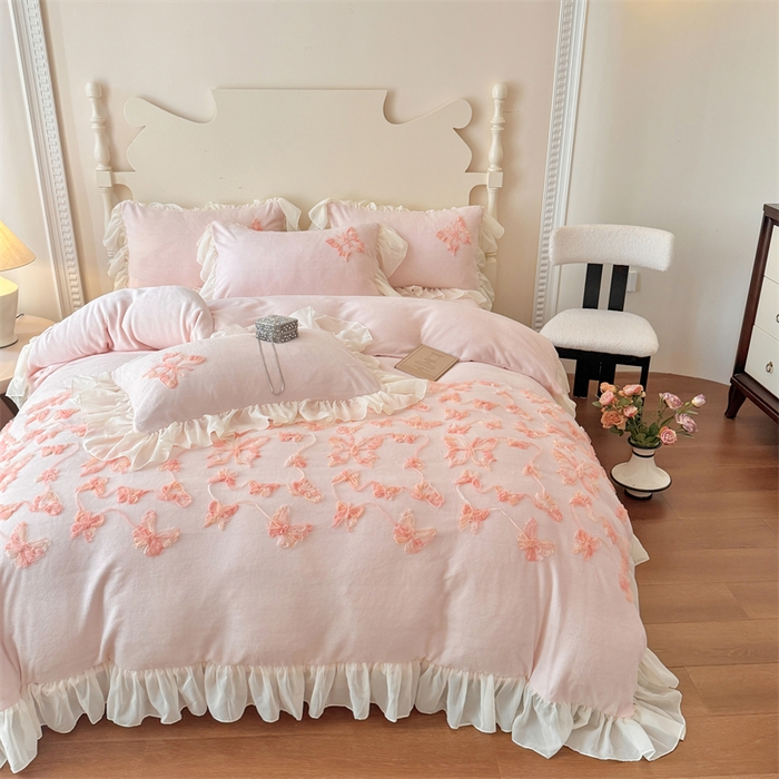 91家纺网 家纺一手货源 找家纺 （总）富盛家纺 2025新款牛奶绒床裙款盘花刺绣四件套韩版法式公主风--梦洛伊系列