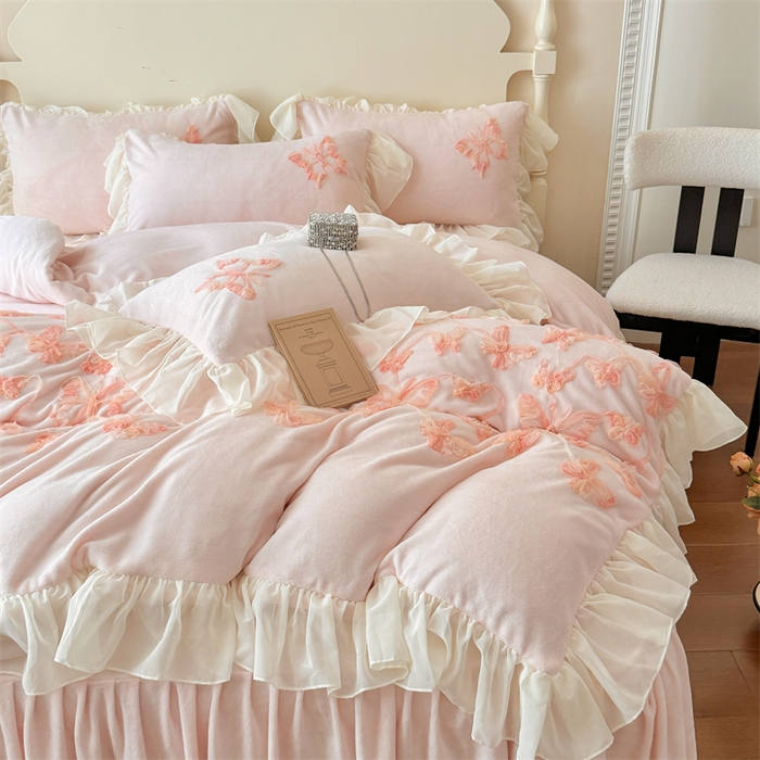 91家纺网 家纺一手货源 找家纺 （总）富盛家纺 2025新款牛奶绒床裙款盘花刺绣四件套韩版法式公主风--梦洛伊系列