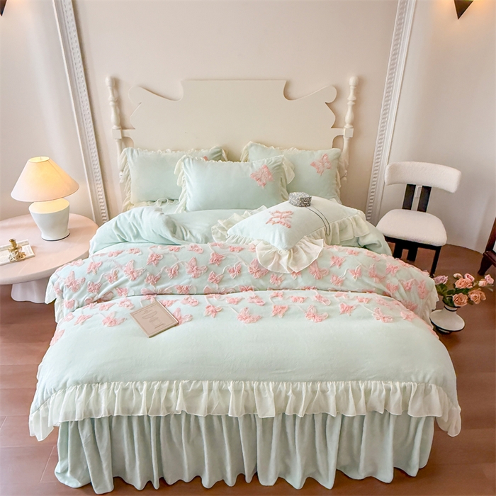 91家纺网 家纺一手货源 找家纺 富盛家纺 2025新款牛奶绒床裙款盘花刺绣四件套韩版法式公主风--梦洛伊系列 梦洛伊-绿