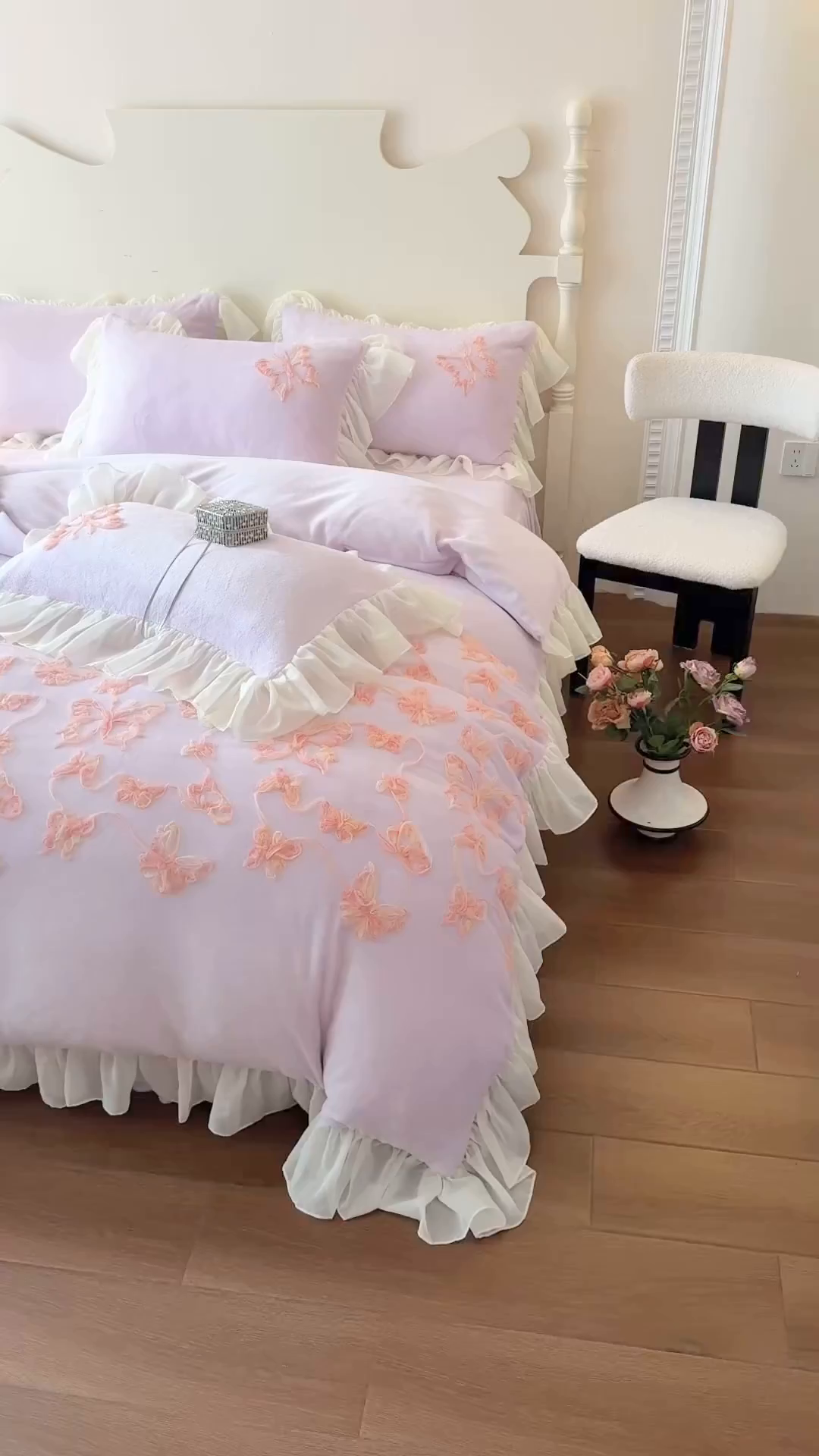 91家纺网 家纺一手货源 找家纺 富盛家纺 2025新款牛奶绒床裙款盘花刺绣四件套韩版法式公主风--梦洛伊系列 梦洛伊-紫