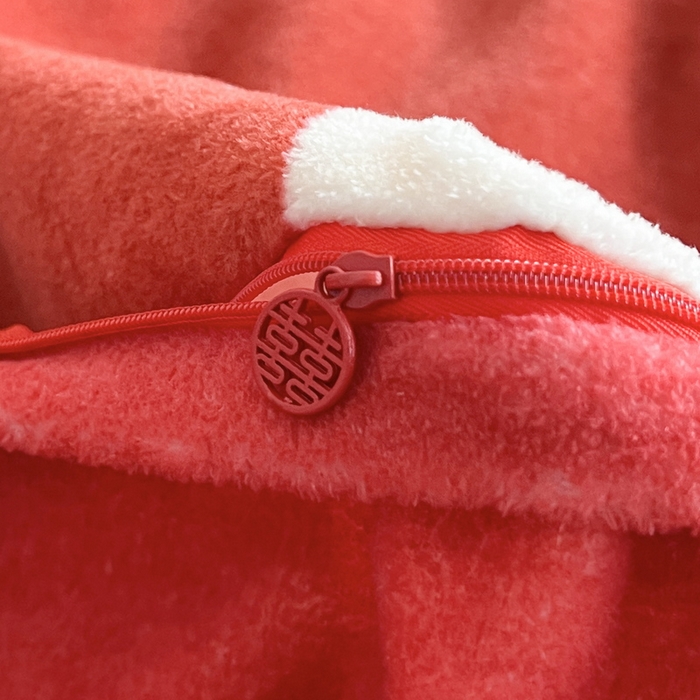 91家纺网 家纺一手货源 找家纺 一电 2025新款网红花婚庆牛奶绒四件套结婚喜被大红色新婚被罩婚嫁妆被套床单 喜结良缘