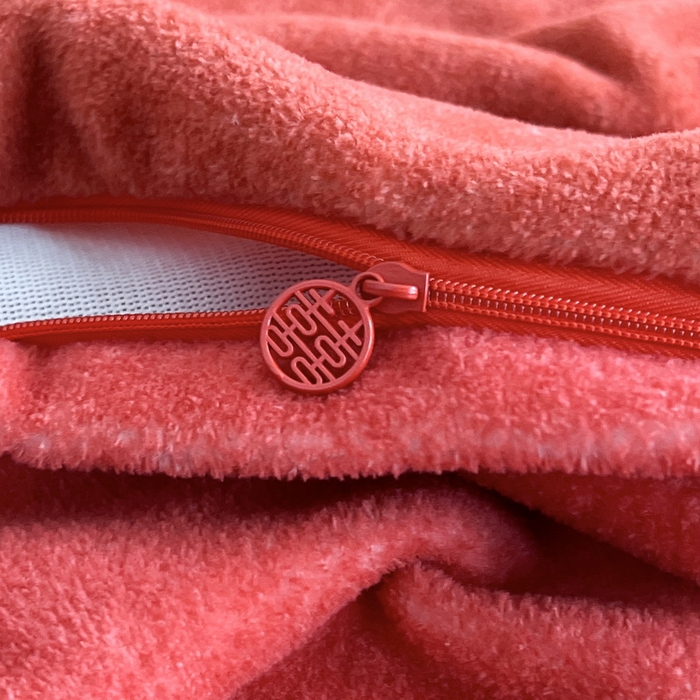 91家纺网 家纺一手货源 找家纺 一电 2025新款网红花婚庆牛奶绒四件套结婚喜被大红色新婚被罩婚嫁妆被套床单 永结同心