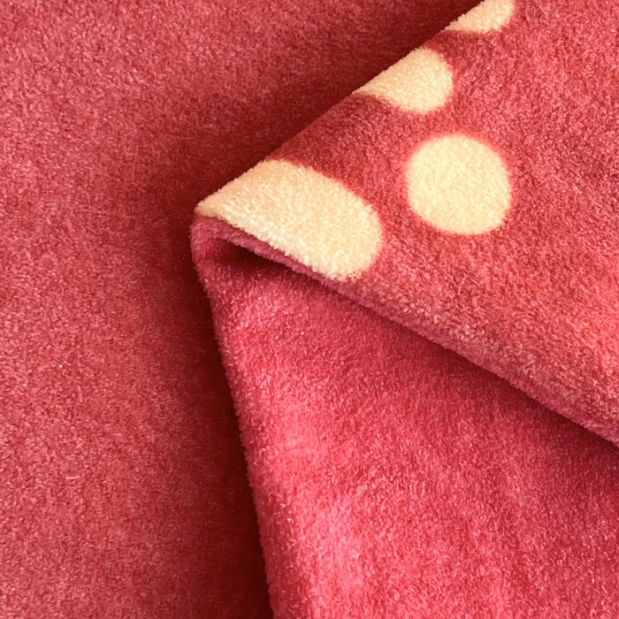 91家纺网 家纺一手货源 找家纺 一电 2025新款网红花婚庆牛奶绒四件套结婚喜被大红色新婚被罩婚嫁妆被套床单 永结同心