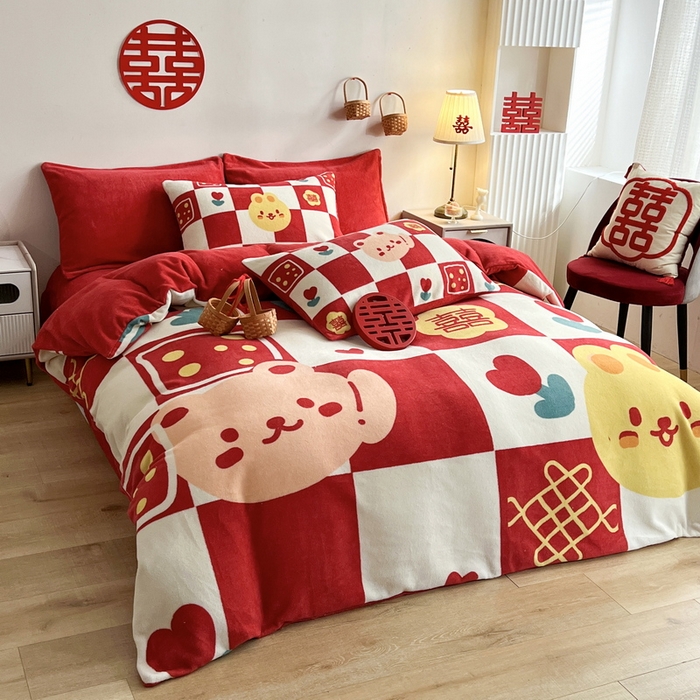 91家纺网 家纺一手货源 找家纺 一电 2025新款网红花婚庆牛奶绒四件套结婚喜被大红色新婚被罩婚嫁妆被套床单 喜多多